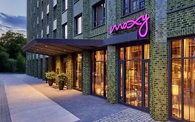 Hotel Moxy Muelheim  3*